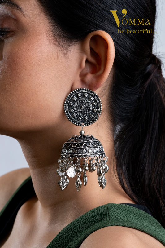 Vomma Jhumka with leaf latkan