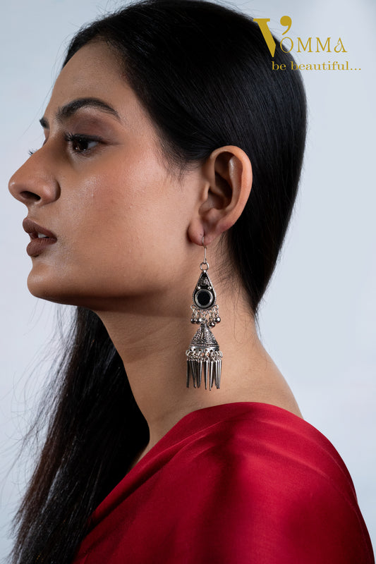 Vomma Teardrop shaped Long oxidised earrings