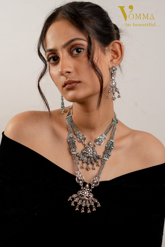 Vomma Double layered Long Necklace with Earrings
