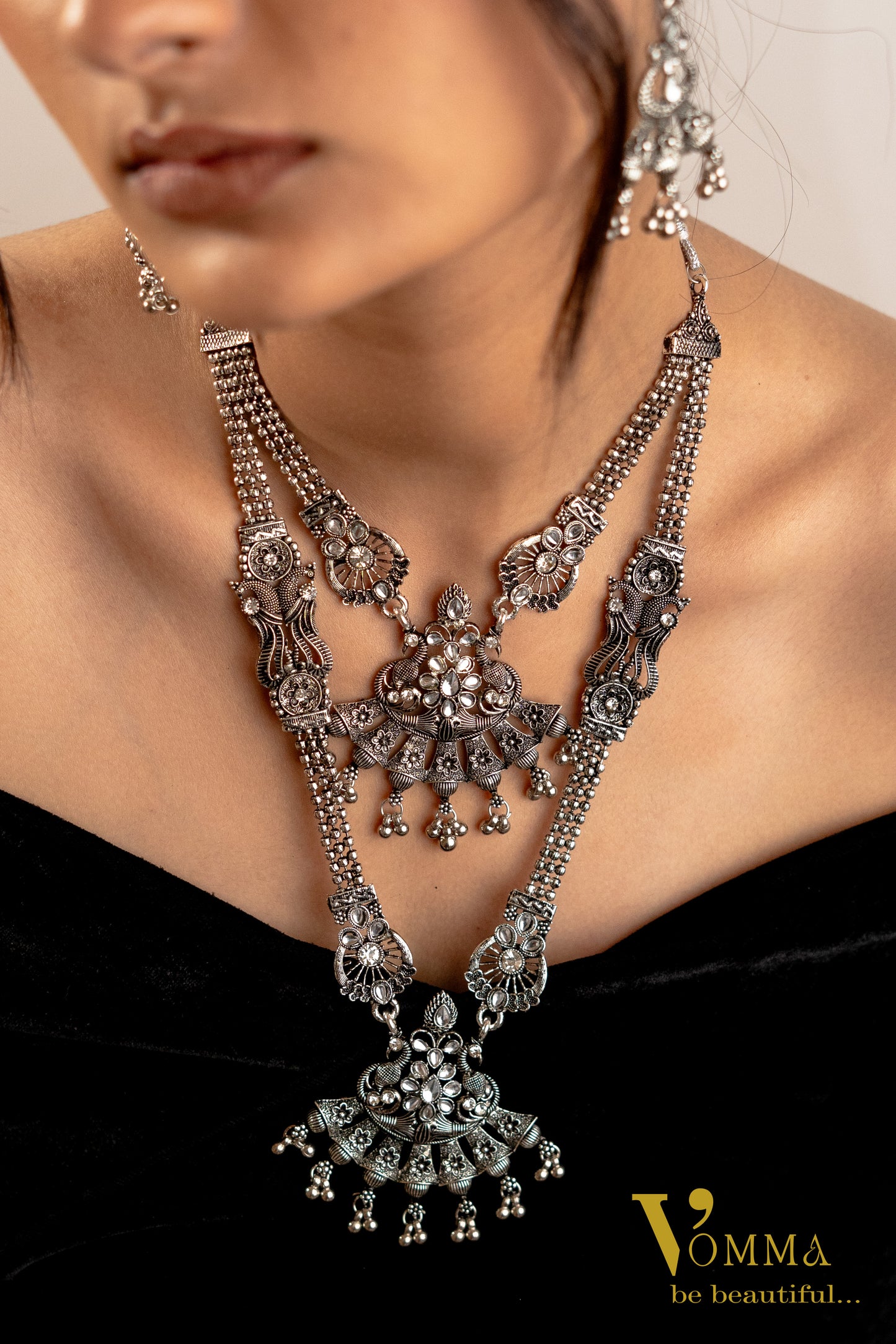 Vomma Double layered Long Necklace with Earrings