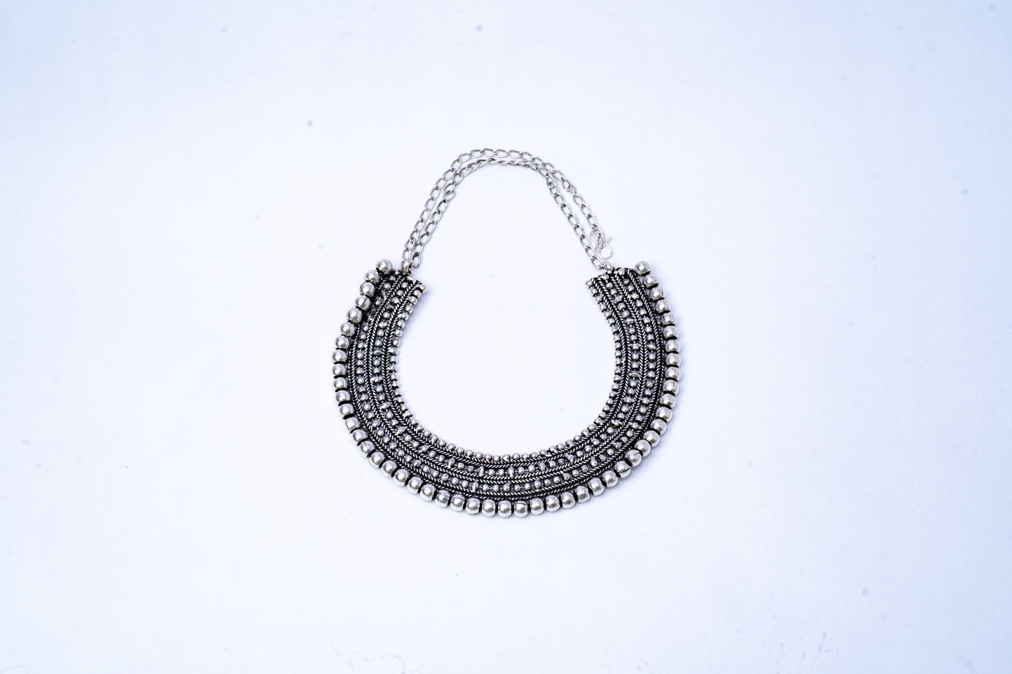 Steel beads short necklace