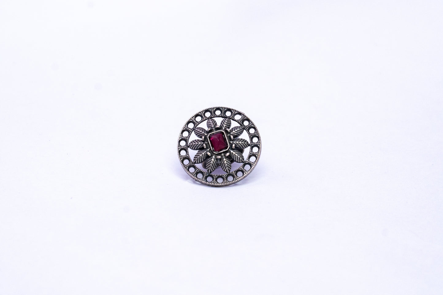Circular Red stone floral ring