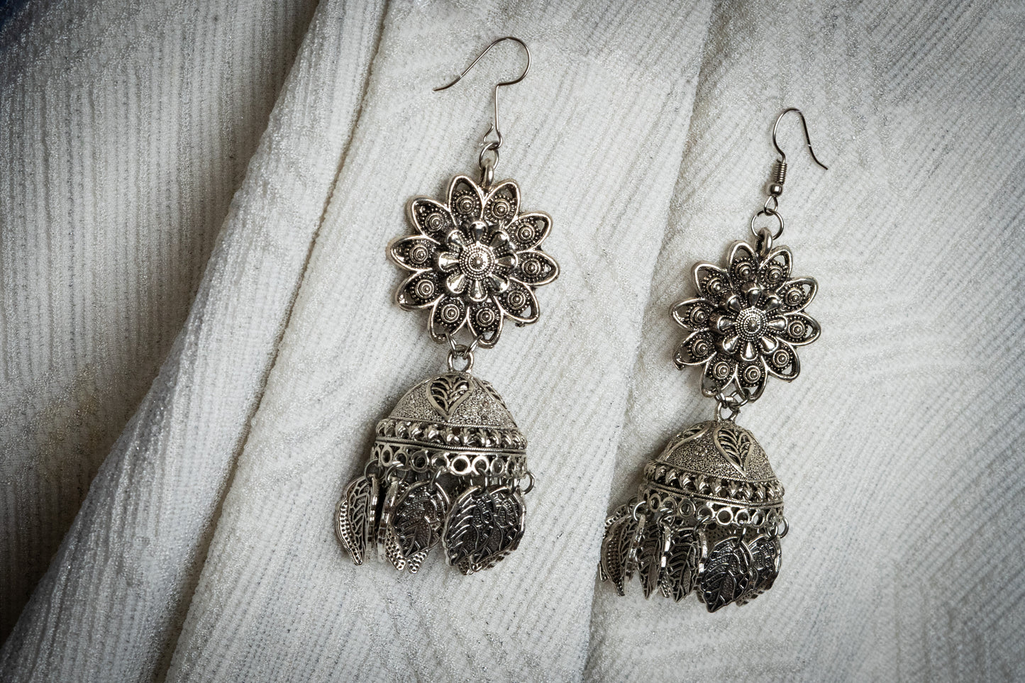 Vomma Floral Pattern Jhumki