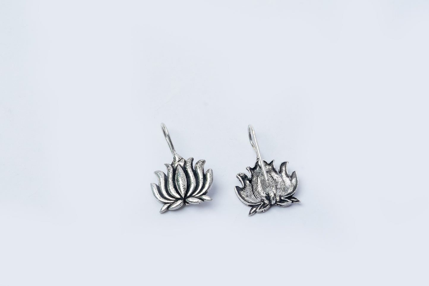 Vomma Lotus Earrings