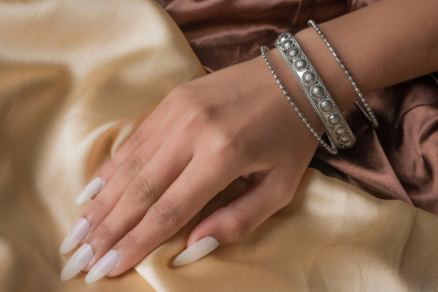 Silver tone Bangles (2.6) (Set of 6)