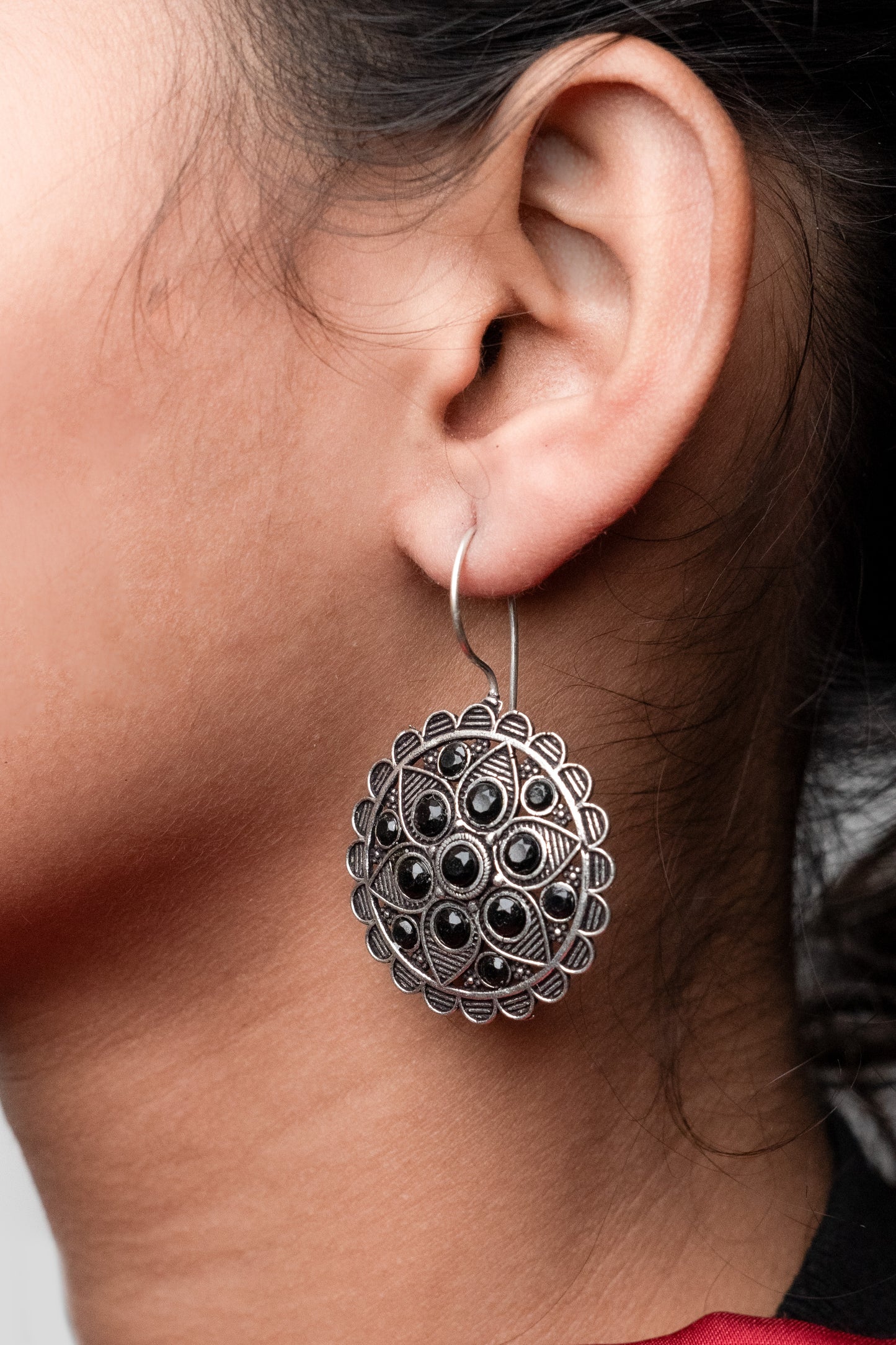 Vomma Round earrings
